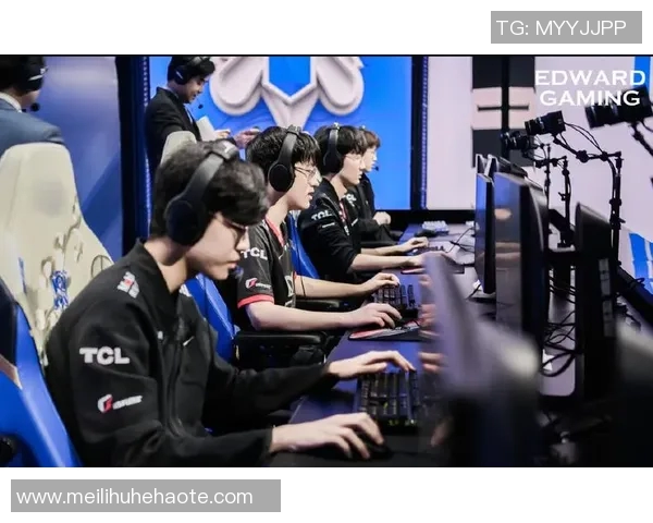 EDG团队协作新模式引发CSGO热议与战术革新探讨 EDG团队协作新模式引发CSGO热议与战术革新探讨