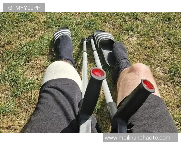 EDG团队协作引发热议专家解析CSGO战术配合的争议与挑战 EDG团队协作引发热议专家解析CSGO战术配合的争议与挑战