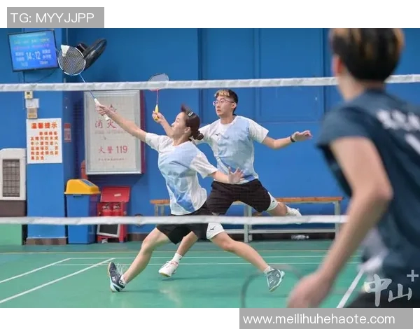 赵丽亲述羽毛球技巧与训练心得助你提升球技的独家分享